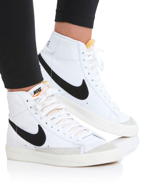 nike blazer dames|nike blazers for women.